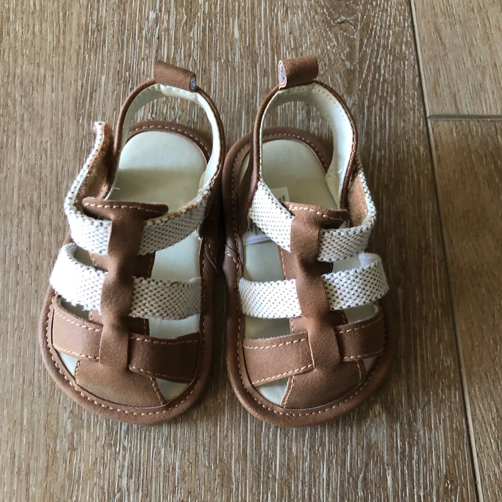NWOT Cat & Jack Sandals 9-12 Months